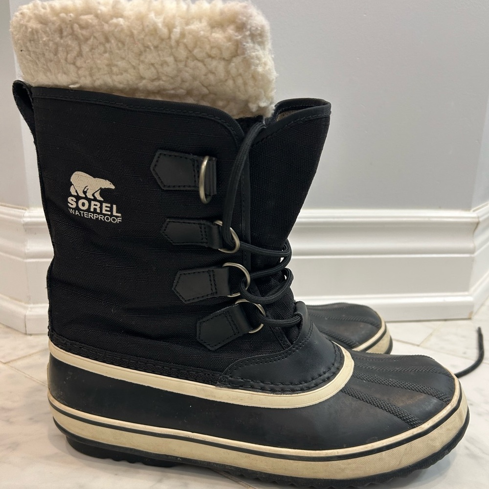 Sorel Women’s Winter Carnival Black Waterproof Boots NL1495-011